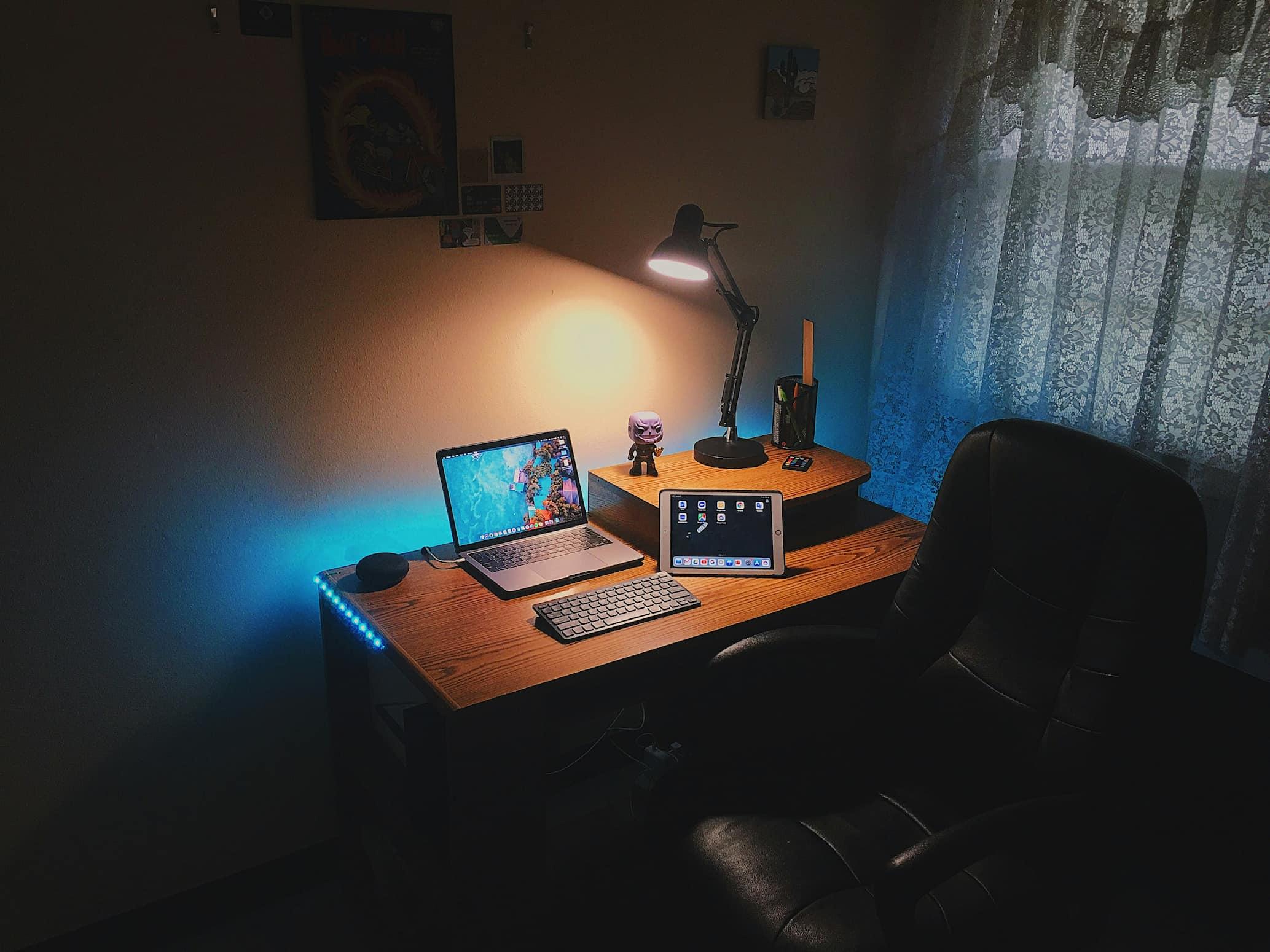 Organized desk representing building focus for financial tasks